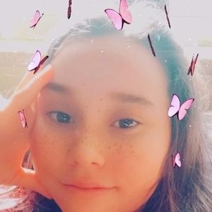 Meet your Posher, Mikayla